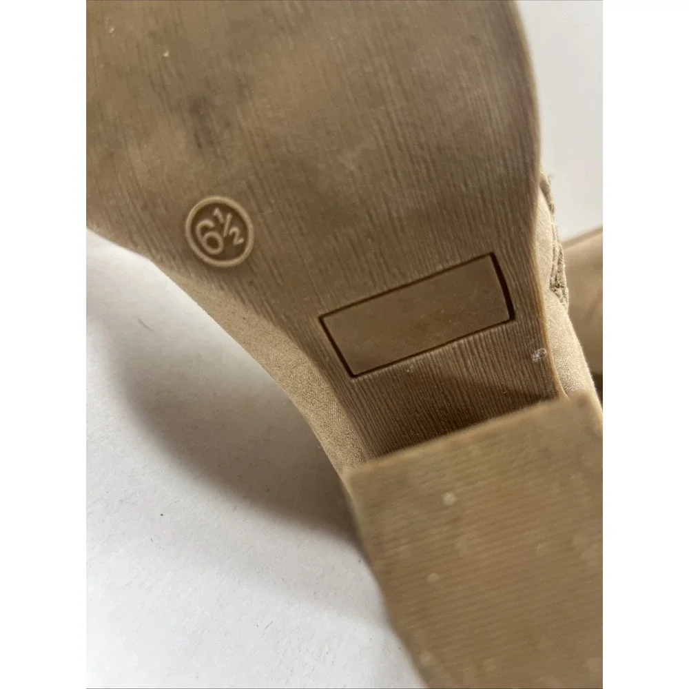 Women's JustFab‎ VASHA Beige Suede Zip Ankle Booties Size 6.5 Block Heel